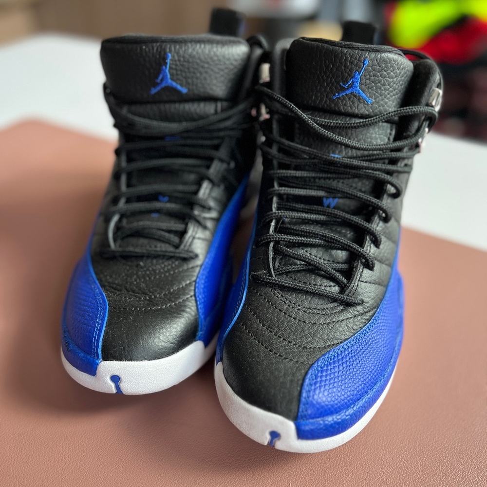 Nike Jordan 12, Hyper Royal (2022) - Size 8.5W/7M